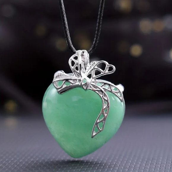 Jewelry - Green Aventurine Natural Gemstone Love Heart Bow Knot Pendant Necklace Gemstone